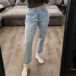 Hollister curvy high rise mom jeans